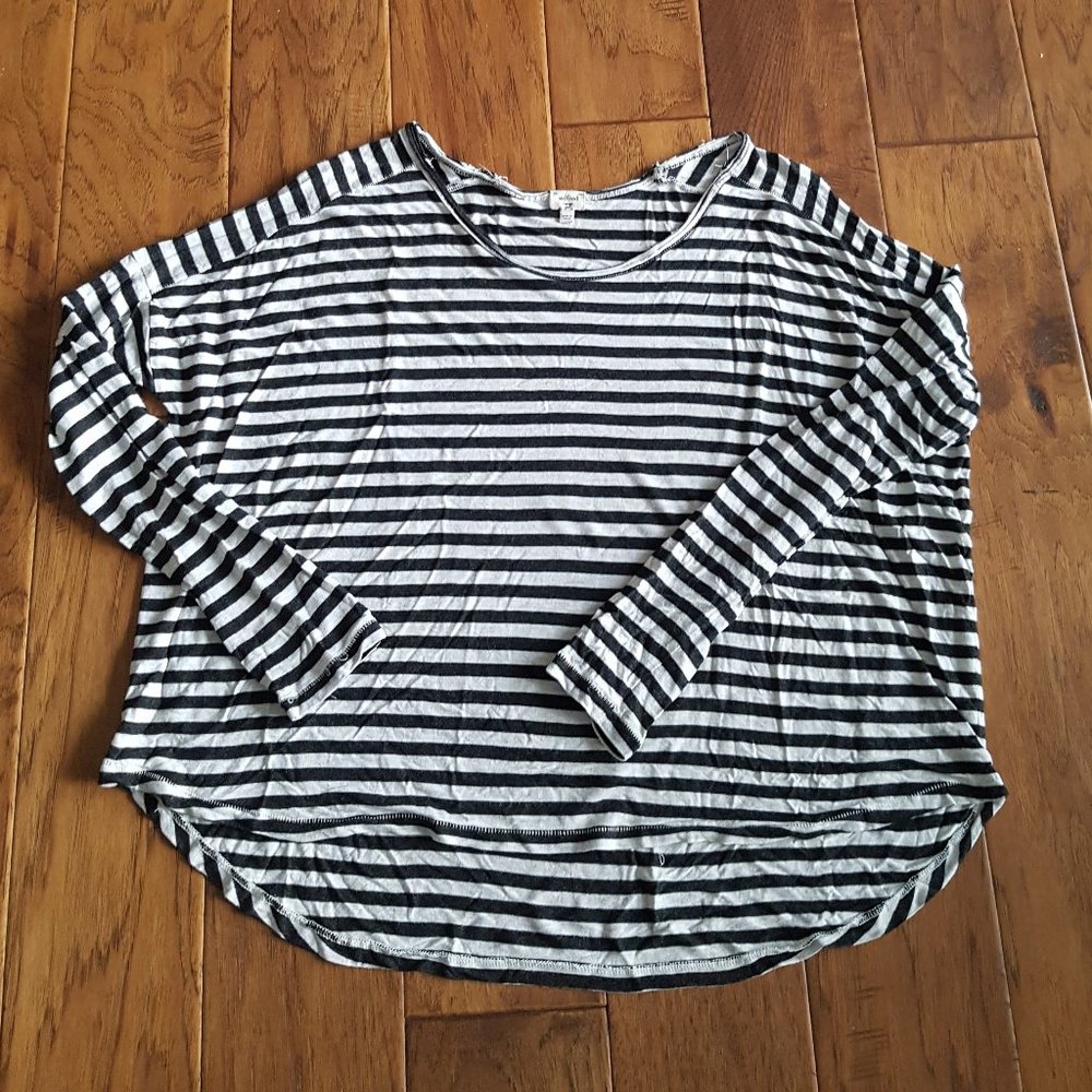 Wilfred Black and White Striped Long Sleeve Top